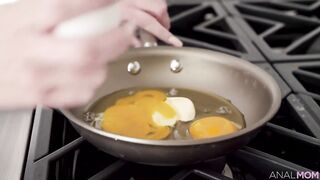 Christiana Cinn – AnalMom