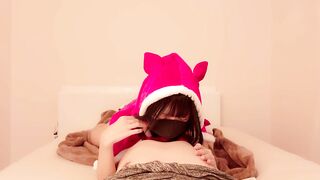 On Christmas night, an erotic Santa Claus came and his gift was intense sex