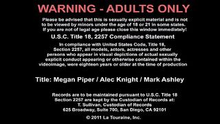 College Girl Megan Piper Fucking In The Desk With Her Petite – Megan Petite