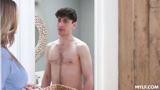 Stepmom’s Perfect Life – Silvia Saige